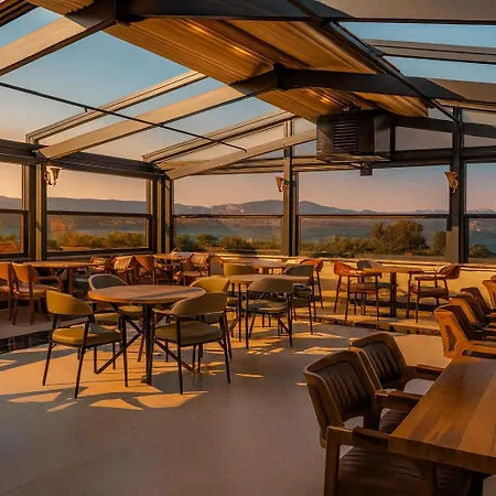 Rest By Dedeman 酒店 3*