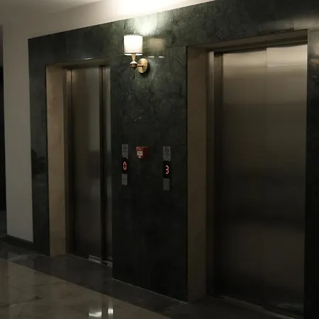 Rest By Dedeman 酒店 3*