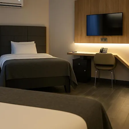 酒店 Rest By Dedeman 3*