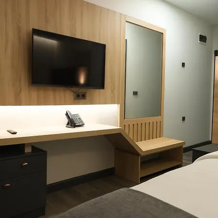 Rest By Dedeman 萨潘贾